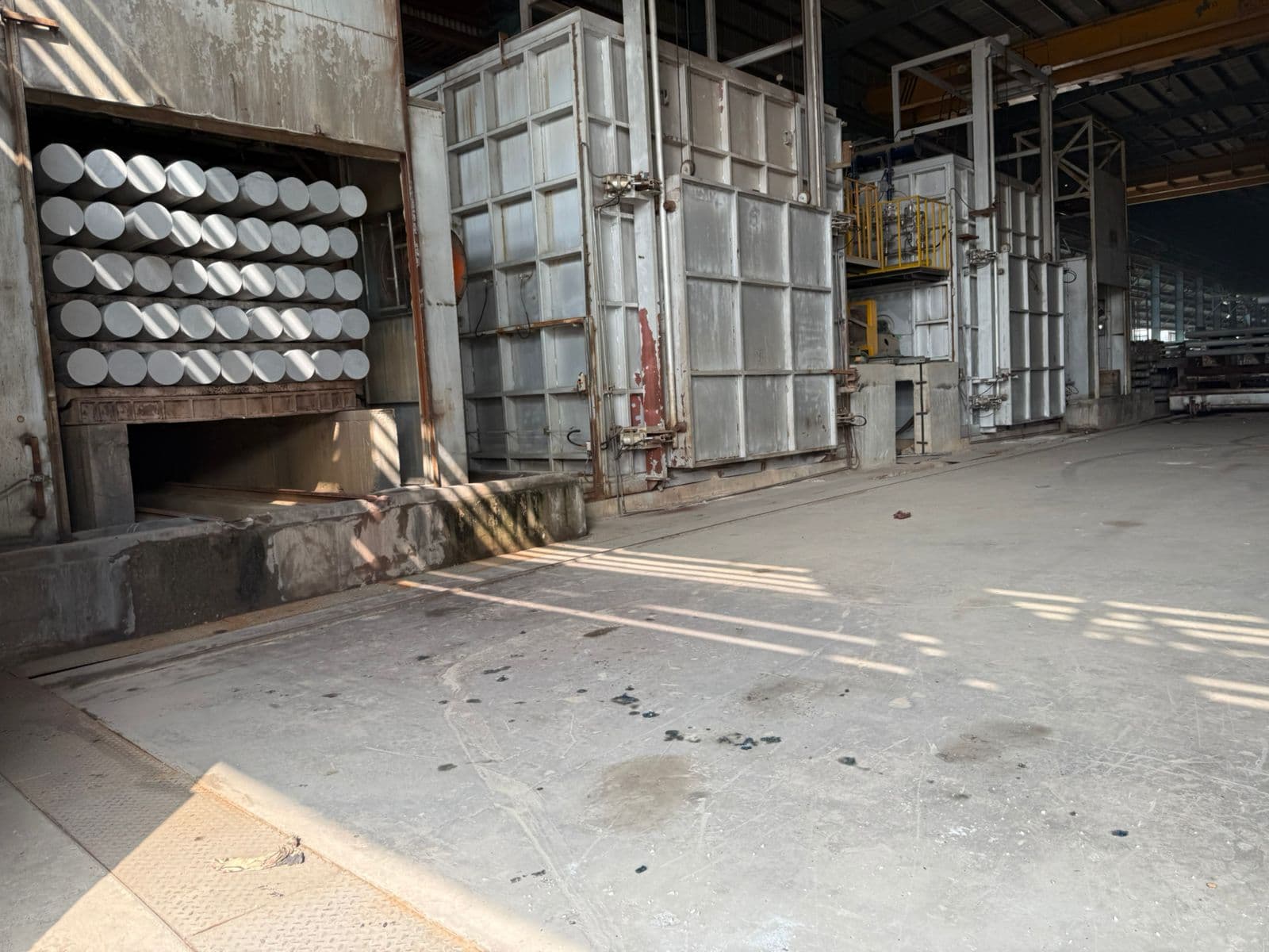 Industrial aluminium furnace problems